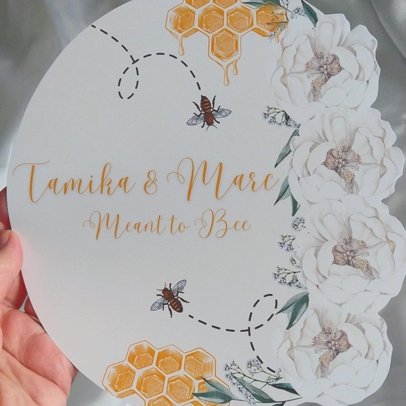 Meant to Bee Cut Out Menu | Charger Insert | Engagement Dinner Party Decorations - Picture 1 of 3